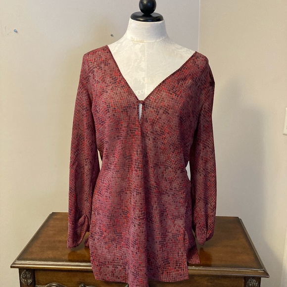 Victoria's Secret Tops - Victoria's Secret vintage red tunic, size L